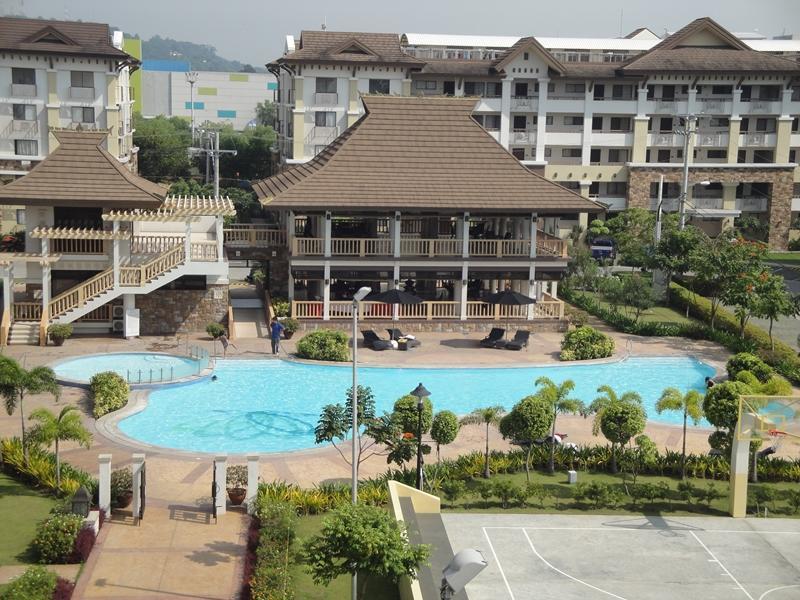 The Oasis Davao Condotel Exterior photo
